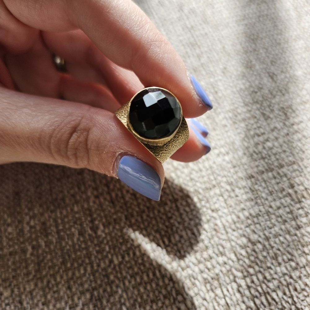 Black Crystal Gold Tone Syerling Silver 925 Ring
